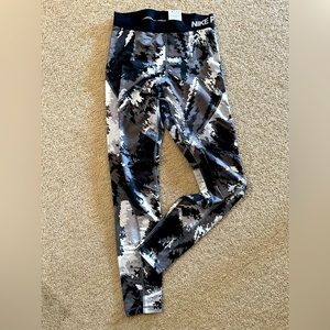 Nike Hyper Warm Leggings